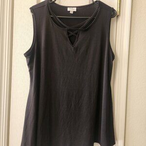 Black sleeveless business blouse size 18/20